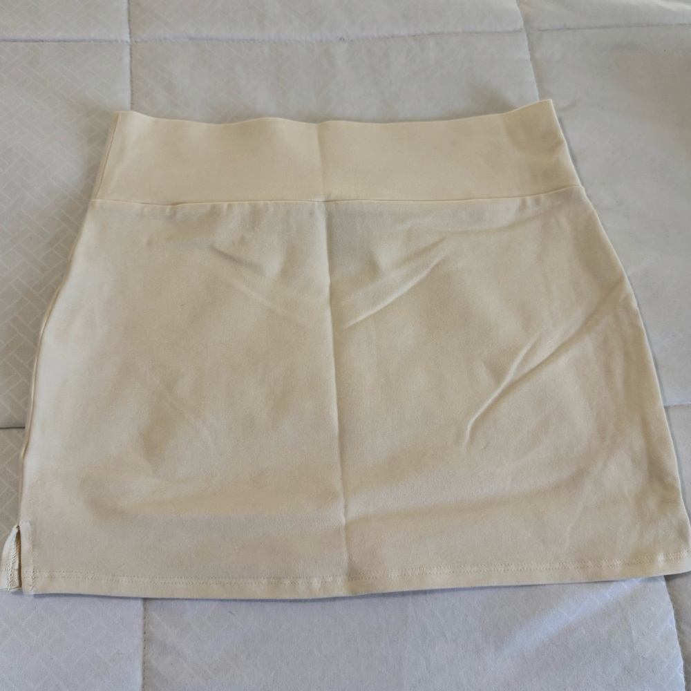 Forever 21 Cream Mini Skirt